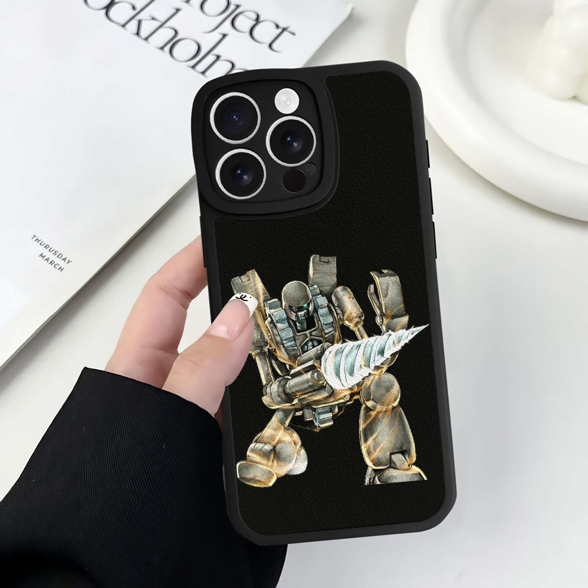 （画像用） 遊☆戯☆王 Yu-Gi-Oh! 【iPhone 16シリーズ対応】シリコンスマホケース（レザー調） 材質：シリコン